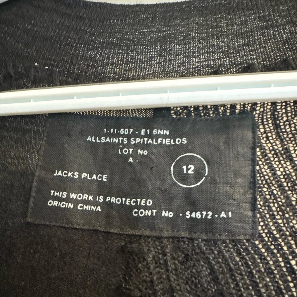 Cute and unique All Saints shirt pre owned - Picture 3 of 3